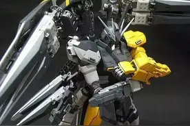 高达模型 MG 1/100 RX-93-卡牛重涂图片