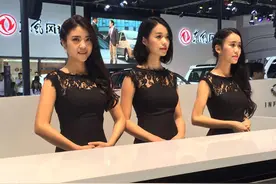图集 | 美女车模来袭，成都车展吸睛指数百分百！图片
