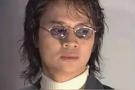 一代僵尸况天佑曾经丑闻缠身，如今妻患癌症而自己沦为配角图片