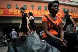 实拍：广州街头的黑美人图片