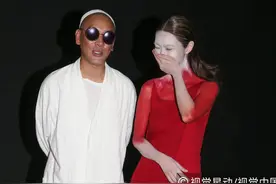 同阿娇前男友合作拍摄MV，薛凯琪造型夸张！图片