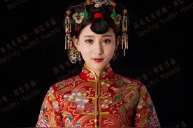 传统新娘造型|中国龙凤褂图片