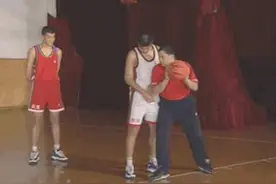 再说你走步？你就拿这些图反驳他！图片