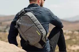 逼格满满的骑行斜挎包，连笔记本电脑都能装下图片