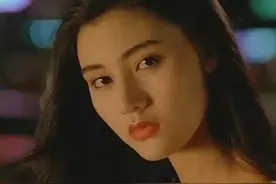 盘点经典的回眸一笑，张柏芝只能排第十，最后一个无可超越！图片