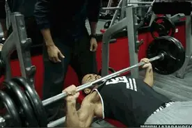 胸肌和肱三头训练计划图片