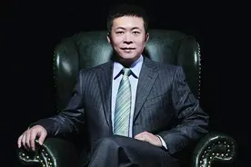 做多自家股票赚4.23亿 新浪曹国伟如何成股神图片