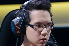 LOL史上最强辅助，各自一个成名英雄！图片