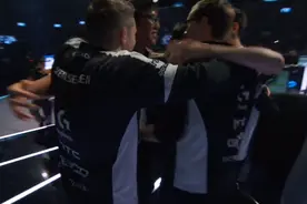 此刻就让我们喊出：TSM！TSM！TSM！图片