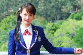 最美校服女星，陈妍希秒杀郑爽，第一不是刘亦菲图片