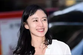 韩版《傲骨贤妻》终映宴 全度妍露眉刘海抢镜NANA“睡衣图片