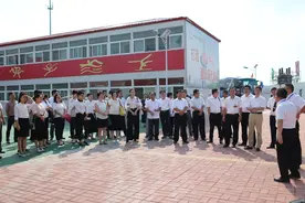 中铁十四局海外分公司党代会系列报道之三：参观济南地铁项目部图片