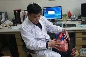 烟台毓璜顶医院成功为一“熊猫血”患者同期行四手术图片