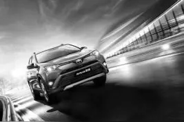 勇做同级“最强对手”全新RAV4荣放欲再造辉煌图片
