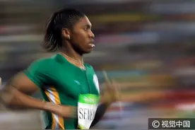 奥运会女子800米半决赛 南非双性田径名将塞门亚小组第一晋级图片