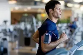 为了挑选最适合跑步的音乐 我们研究了高等数学、统计学和物理学图片