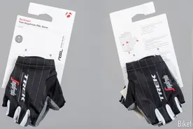 体验职业选手装备-Trek-Segafredo RSL Glove半指手套图片