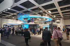 感受丝滑自然风 美的空调闪耀IFA2016图片
