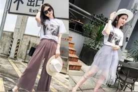 百搭又舒适的纯棉短袖女印花T恤图片