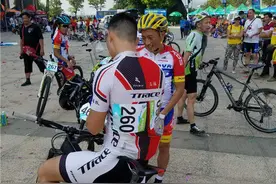 “破风手”来了！骑行精英在环江滨水大道尽情驰骋！图片