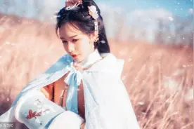 小说：绝美的和尚头上无戒疤，腹黑和秃头救人还怕被恩将仇报图片