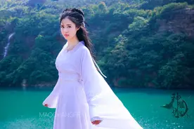 小说：小师弟，师尊让我带你去见他！图片