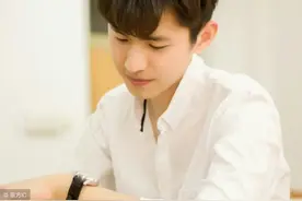 小说：儿子要出去约会？不行！就算是约会也是咱们三个人一起图片