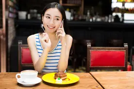 小说：亲生的孩子被自己的亲父亲和亲妹妹给算计了，她一定想不到图片