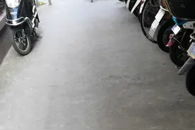 取除输尿管支架，今天出院了。视频封面