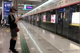 记录青春的痕迹视频封面