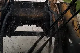 下雨天去加油视频封面