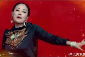 一首门丽《美美哒》太好听了，送给你听视频封面
