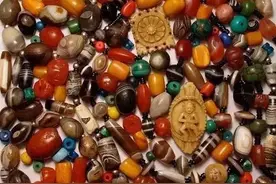 这些手串上的“老东西”，才是提升你气质的重要元素！图片