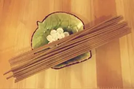 拜佛不烧香可以吗？图片