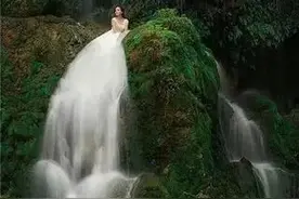淘气儿子，你可知此刻父亲一直的微笑需要忍多大的痛苦？图片