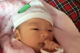 未婚先孕，我给大叔偷偷生了私生子，即将上位！图片