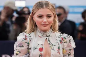 “美国杨幂”变胖？这是杨幂黑的最惨的一次。图片