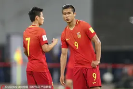 国足平伊朗19岁张玉宁成最大亮点 为踢球他吃光超20万元补品图片