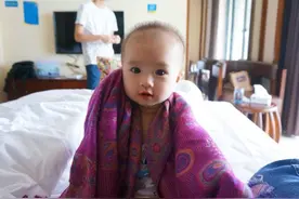 宝贝女儿老是被误认为是小男孩图片