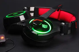 Tt eSPORTS克诺司 RGB 7.1声道游戏耳机评测图片