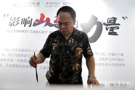 刻瓷（中国刻瓷艺术网）大赛获银奖，广东大师邱培祥现场挥毫图片