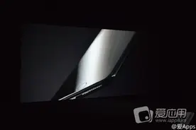 5388起，防水防尘钢琴黑iPhone 7 来啦，明日开抢！图片