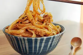 擀面皮——中华名小吃，保密配方及工艺图片