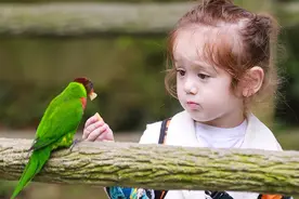 被人误以为是萌妹子的五位小萌男图片