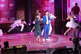 马龙圆梦牵手心中女神蔡依林 网友调侃：舍不得洗手做梦也笑醒图片