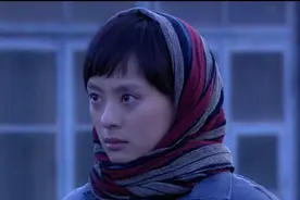 小姨多鹤：小媳妇生闷气，半夜喝老鼠药，欲成全窝囊儿！视频封面