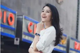 治愈系街拍，高圆圆。给你忘不掉的回眸一笑图片