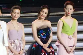芭莎慈善夜仙剑“三美”杨幂、刘亦菲、刘诗诗聚首同框，谁更美？图片