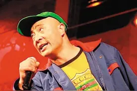 乡村爱情1的赵四，也是第一个赵四，与刘能是亲连襟图片