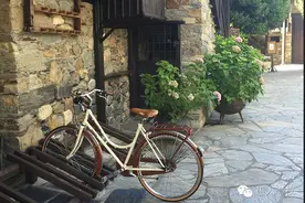 逃离都市，你带着钱，我带着你，一起飞图片